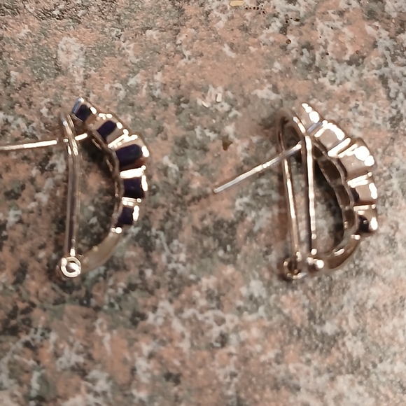 14k White Gold Diamond Baguette Earrings - Picture 3 of 8